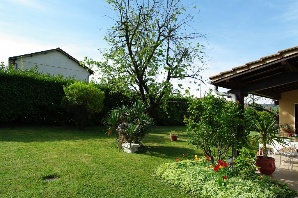 Marievalerianne Hotel Mirefleurs Buitenkant foto